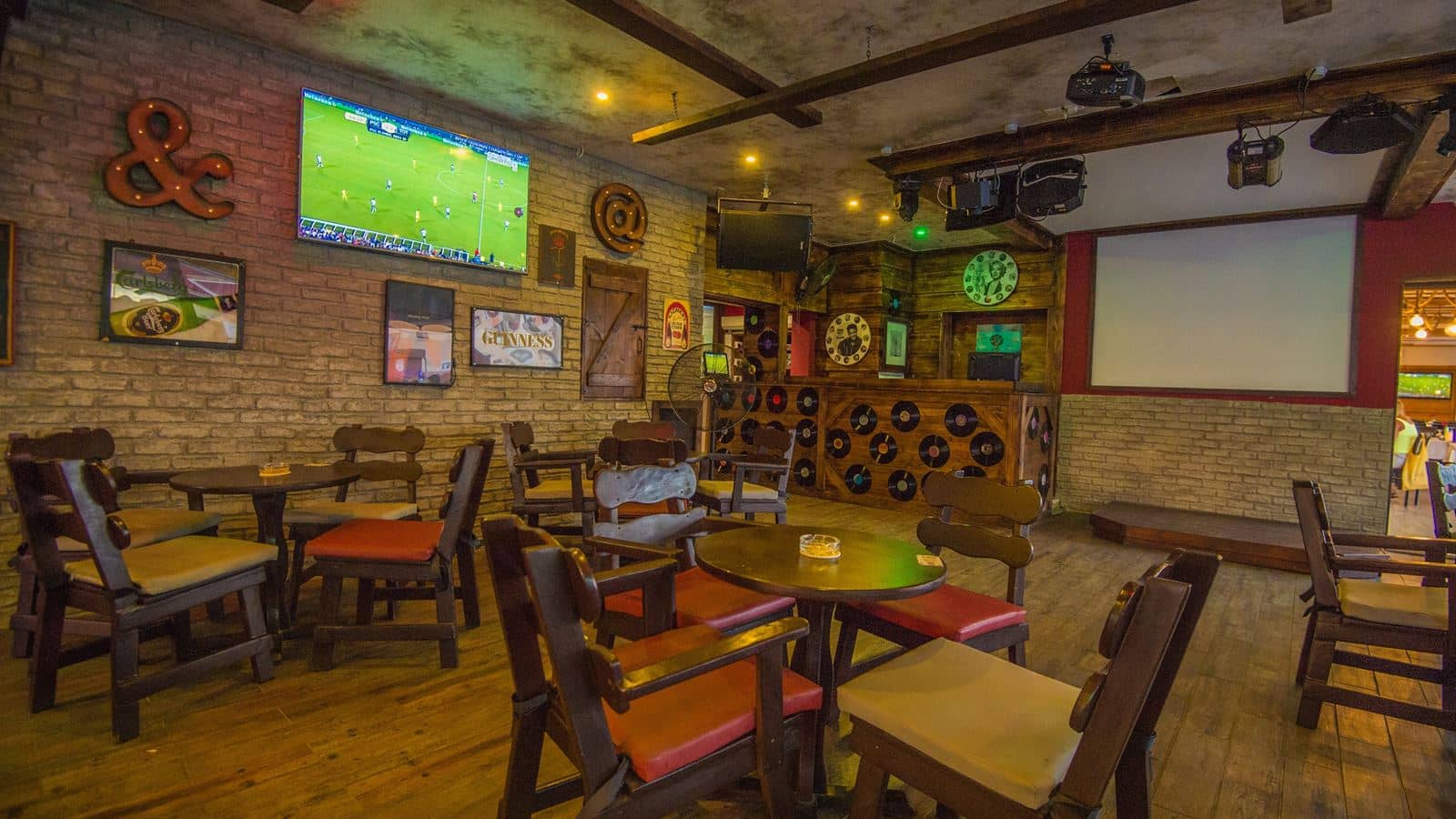 bars-windmills-bar