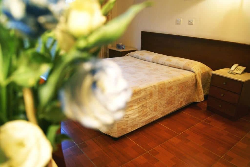 rooms-standard-room