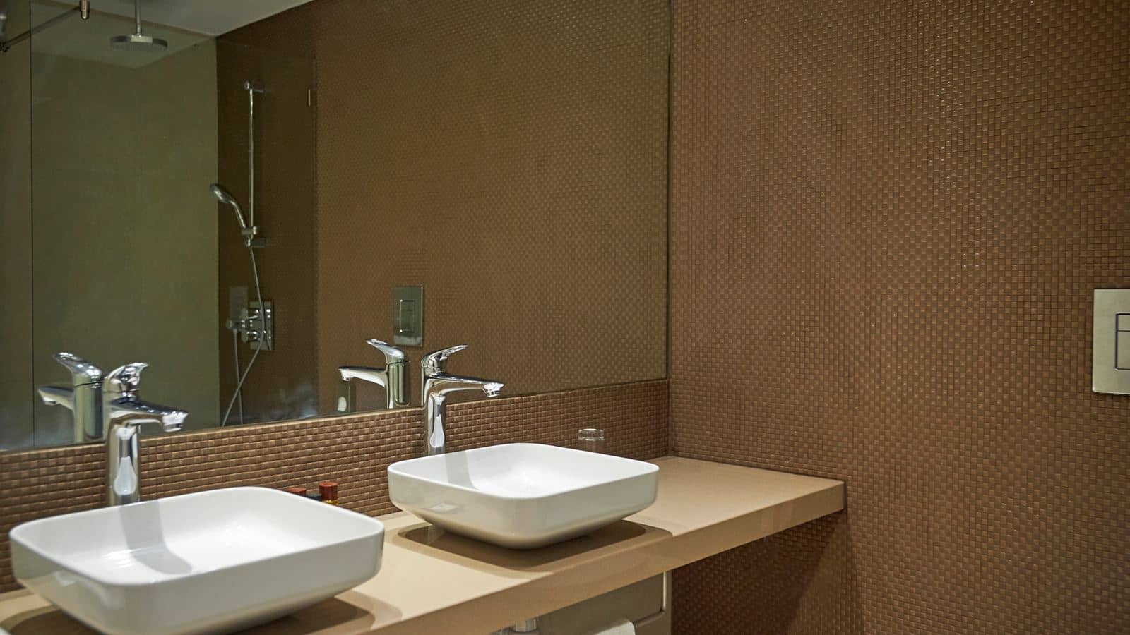 rooms-double-or-twin-side-sea-view