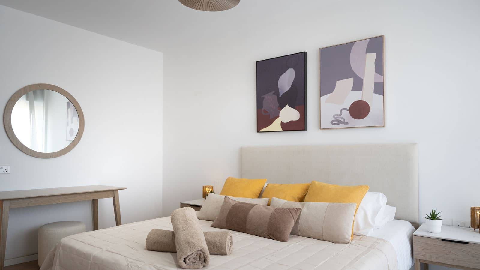 rooms-family-suite-inland-view-balcony