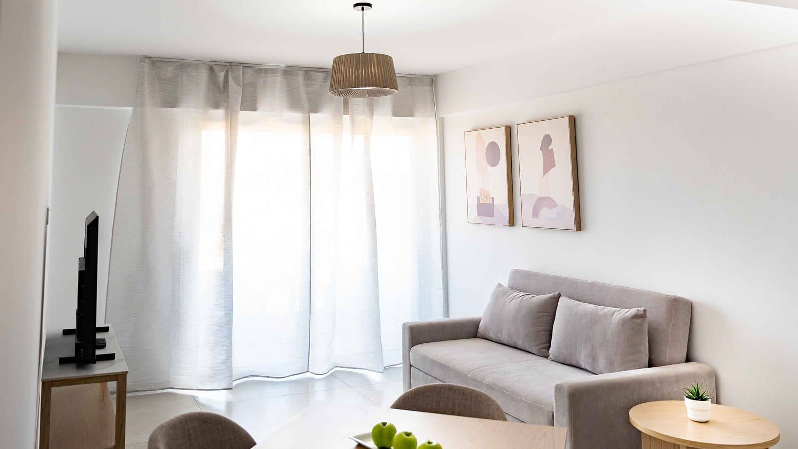 rooms-family-suite-inland-view-balcony