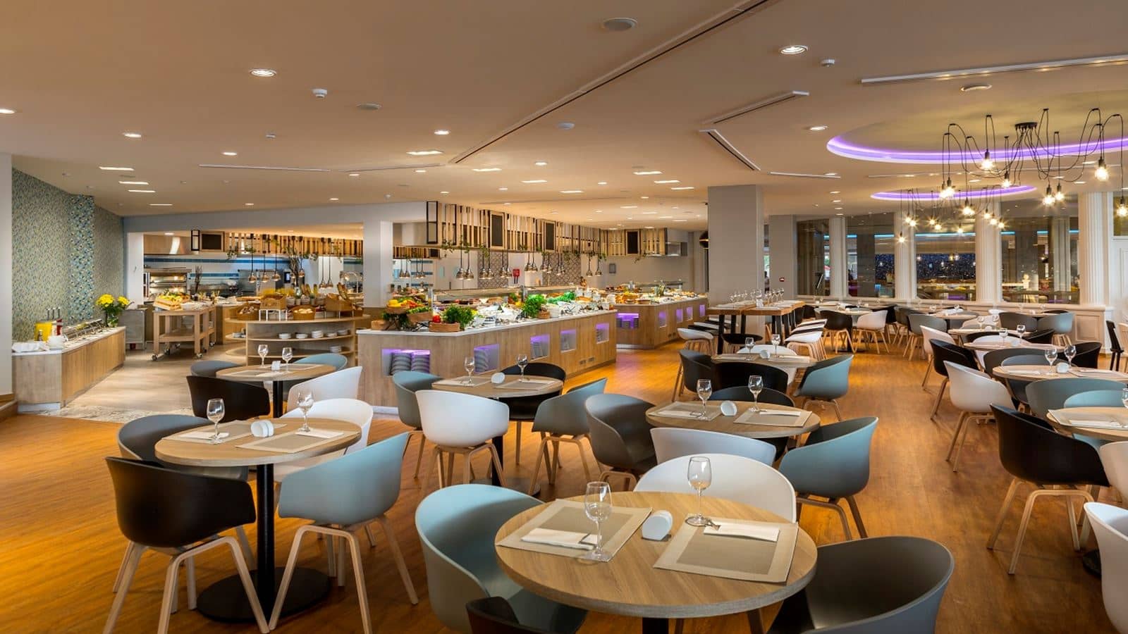 restaurants-restaurants