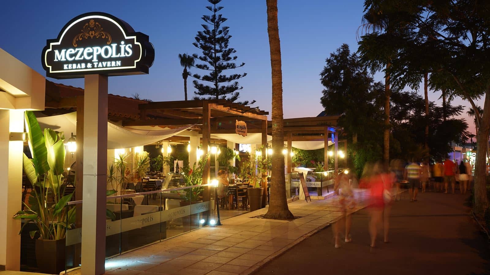 restaurants-restaurants