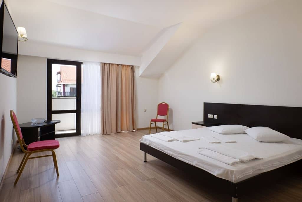 rooms-standart-jellow