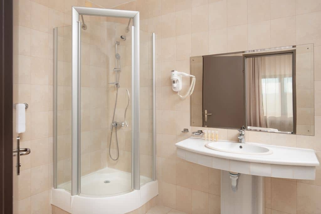 rooms-suite-studio