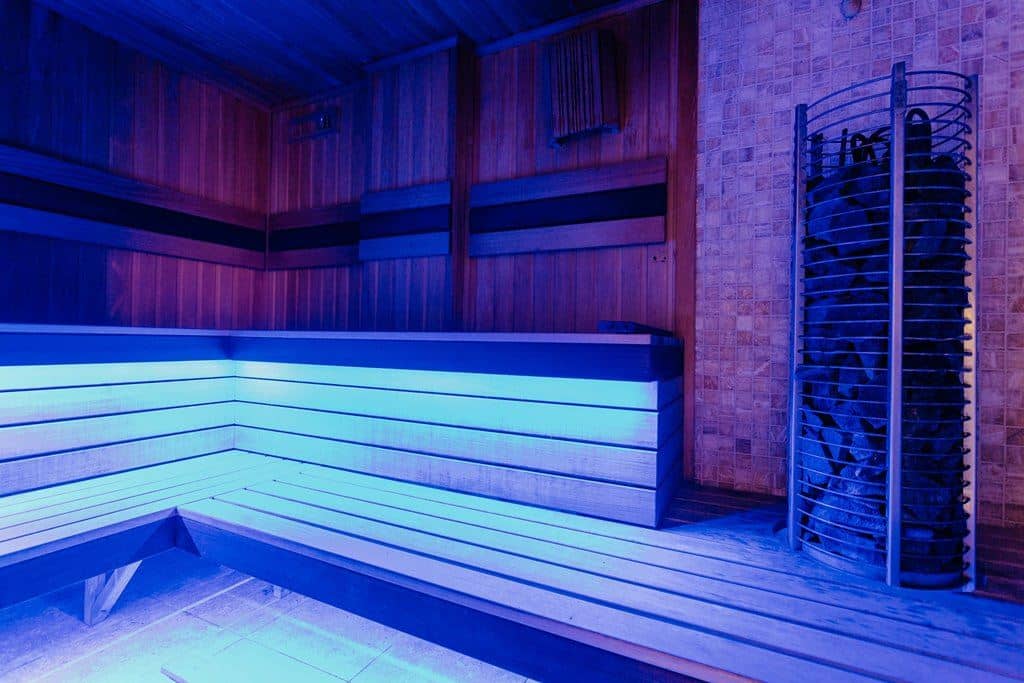 pools-indoor-pool
