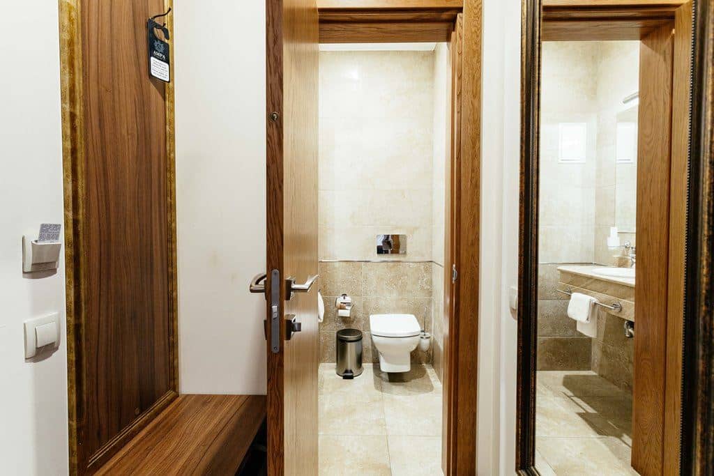 rooms-suite-2-rooms-balcony-sea-view