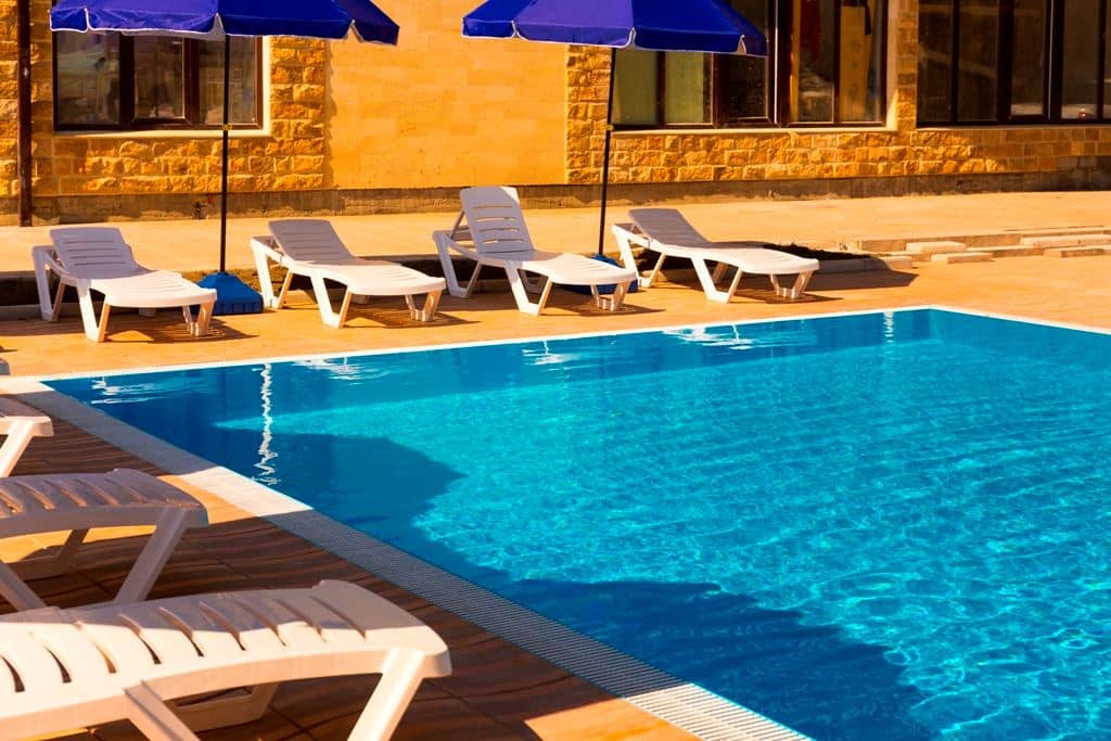 pools-outdoor-pool