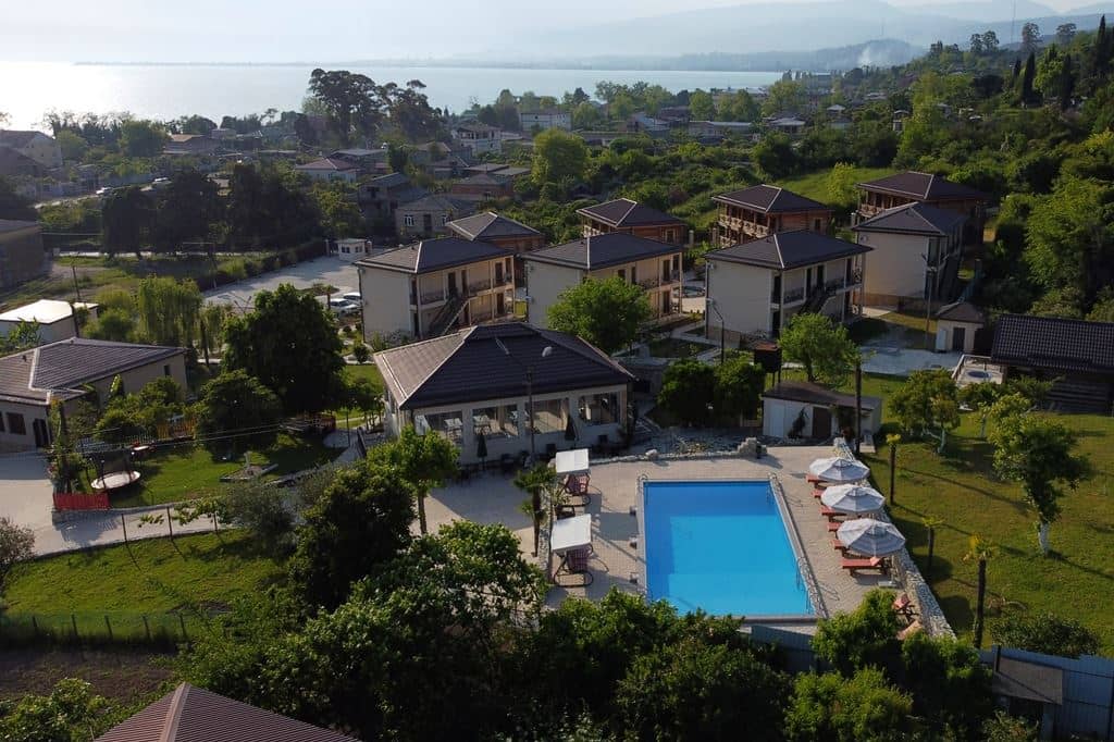 pools-outdoor-pool