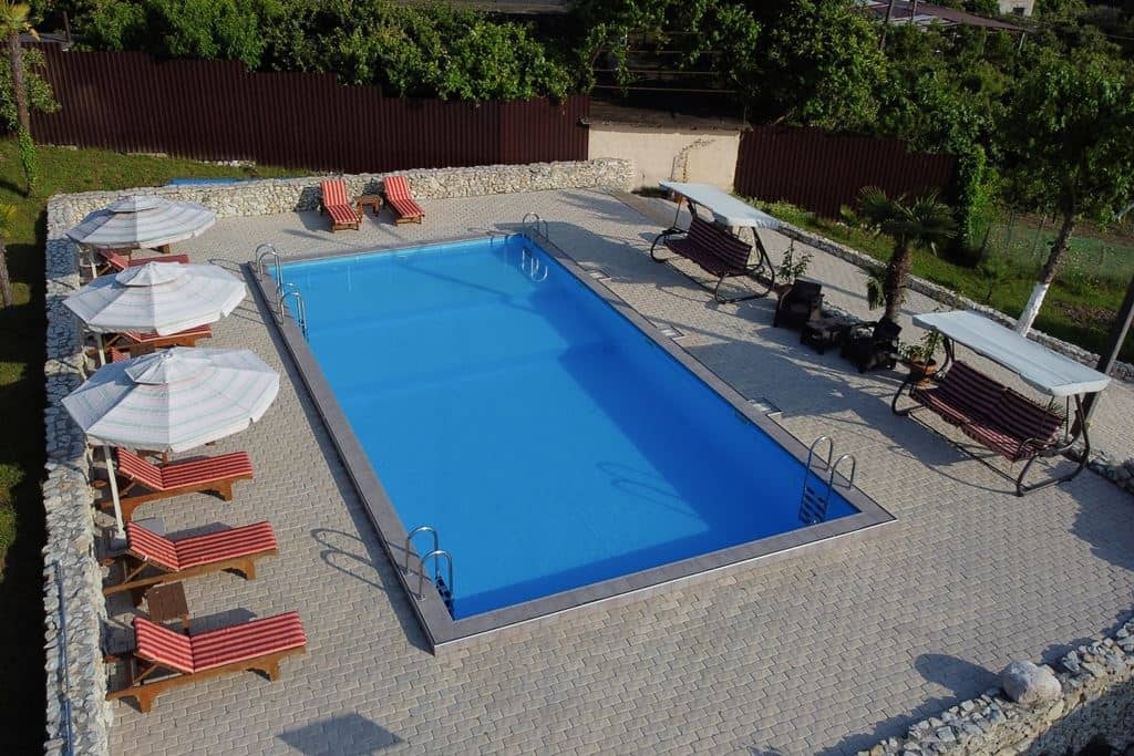 pools-outdoor-pool