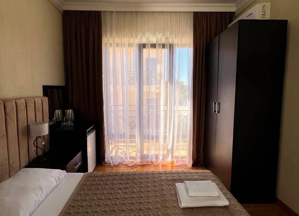 rooms-triple