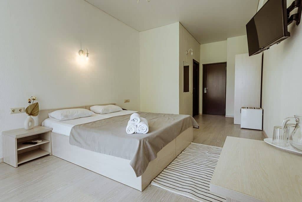 rooms-balcony