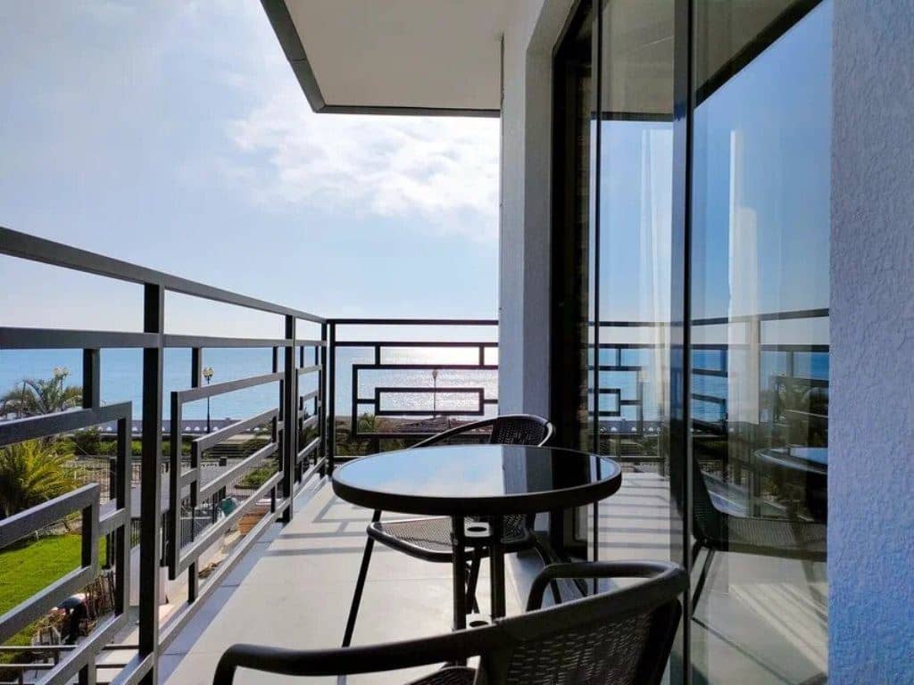 rooms-std-with-balcony