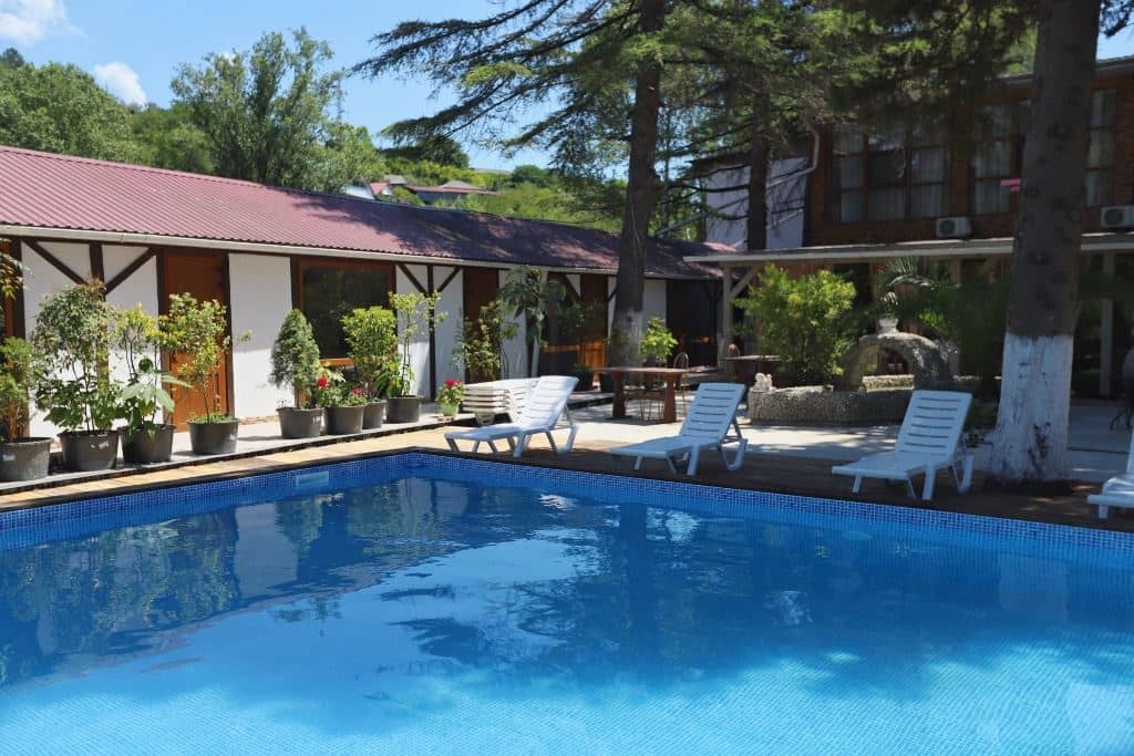 pools-outdoor-pool