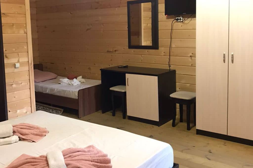 rooms-triple-plus