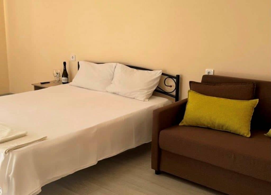 rooms-quadriple-room