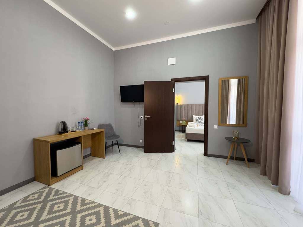 rooms-suite