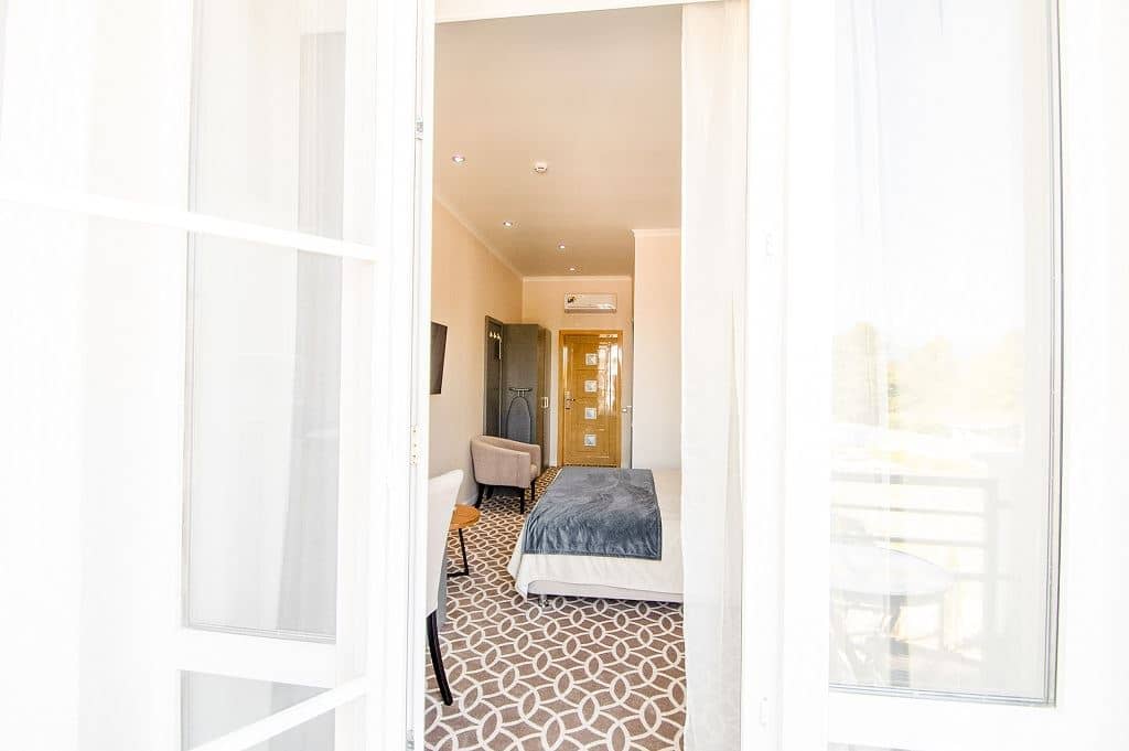 rooms-standart-with-balcony