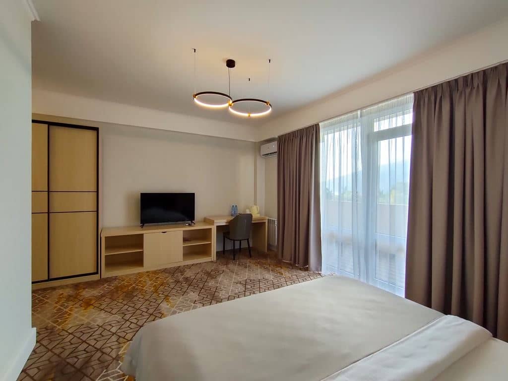 rooms-standart-balcony