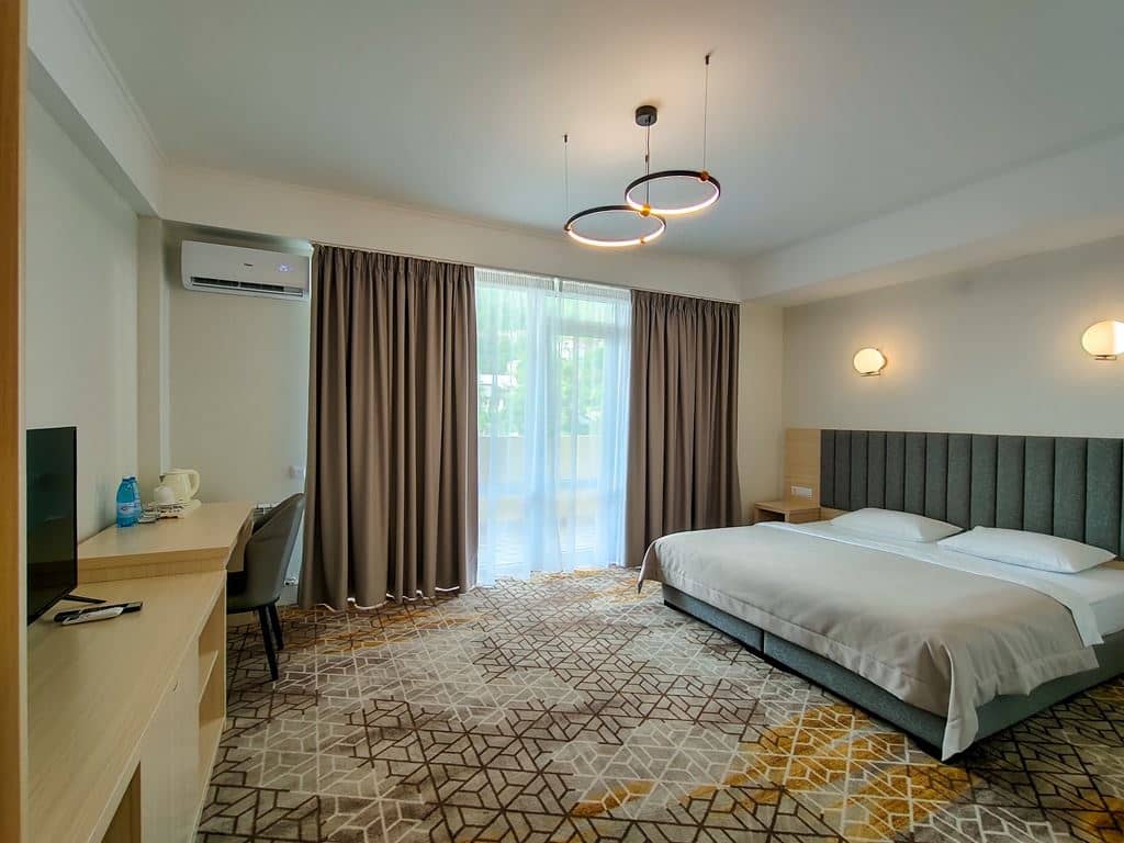 rooms-standart-balcony
