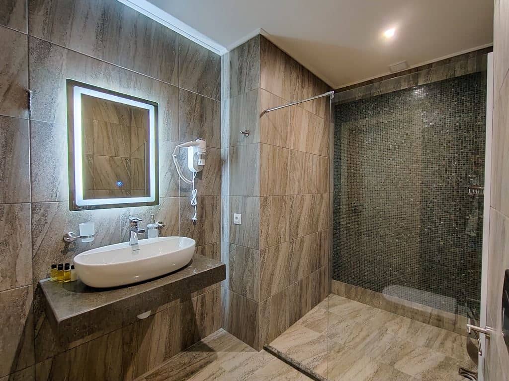 rooms-suite