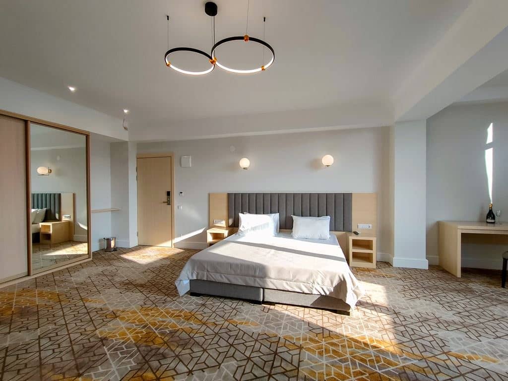 rooms-suite