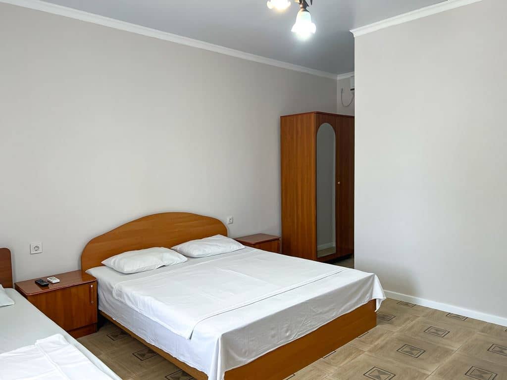 rooms-standart-quadriple