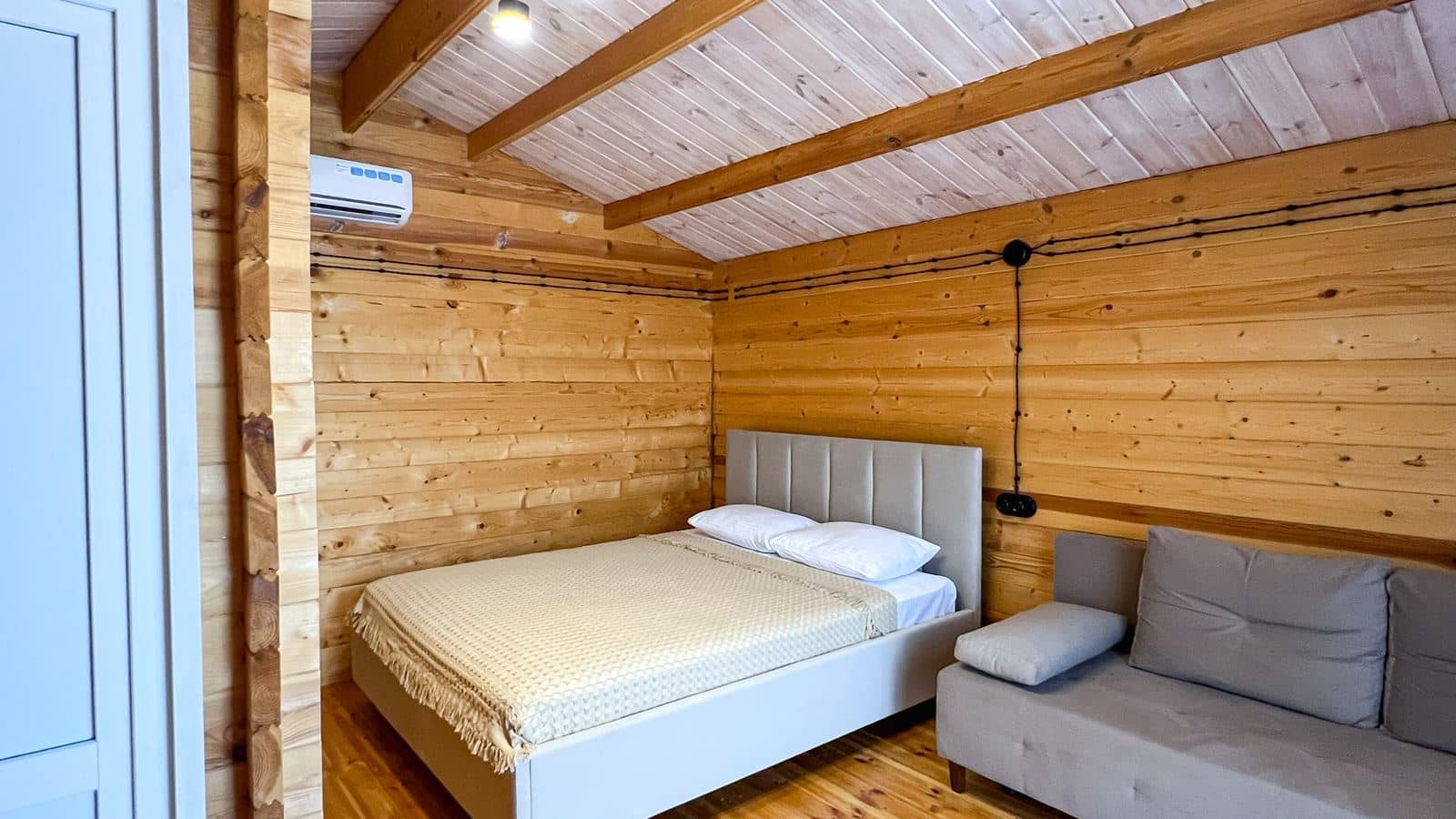 rooms-shale