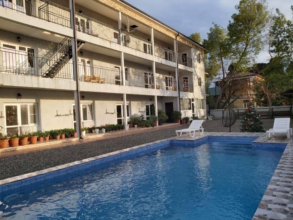 pools-outdoor-pool