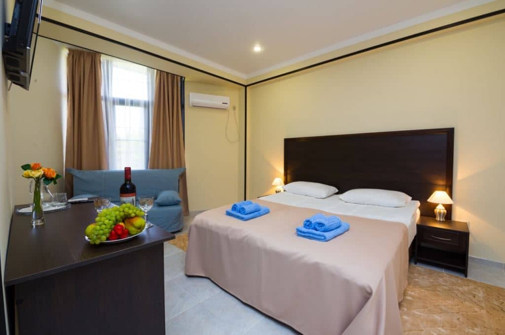rooms-standart-balcony