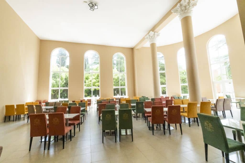 restaurants-restoran