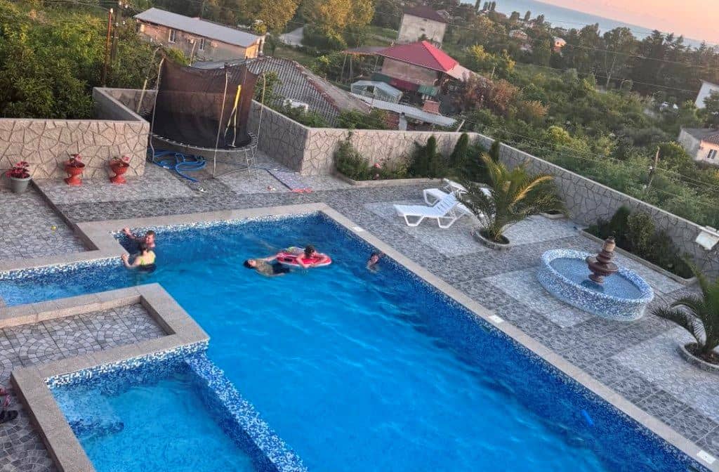 pools-outdoor-pool