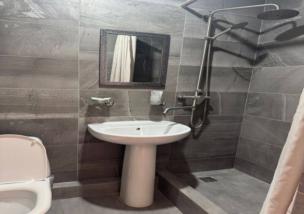 rooms-poluluks