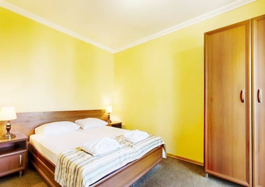 rooms-poluluks