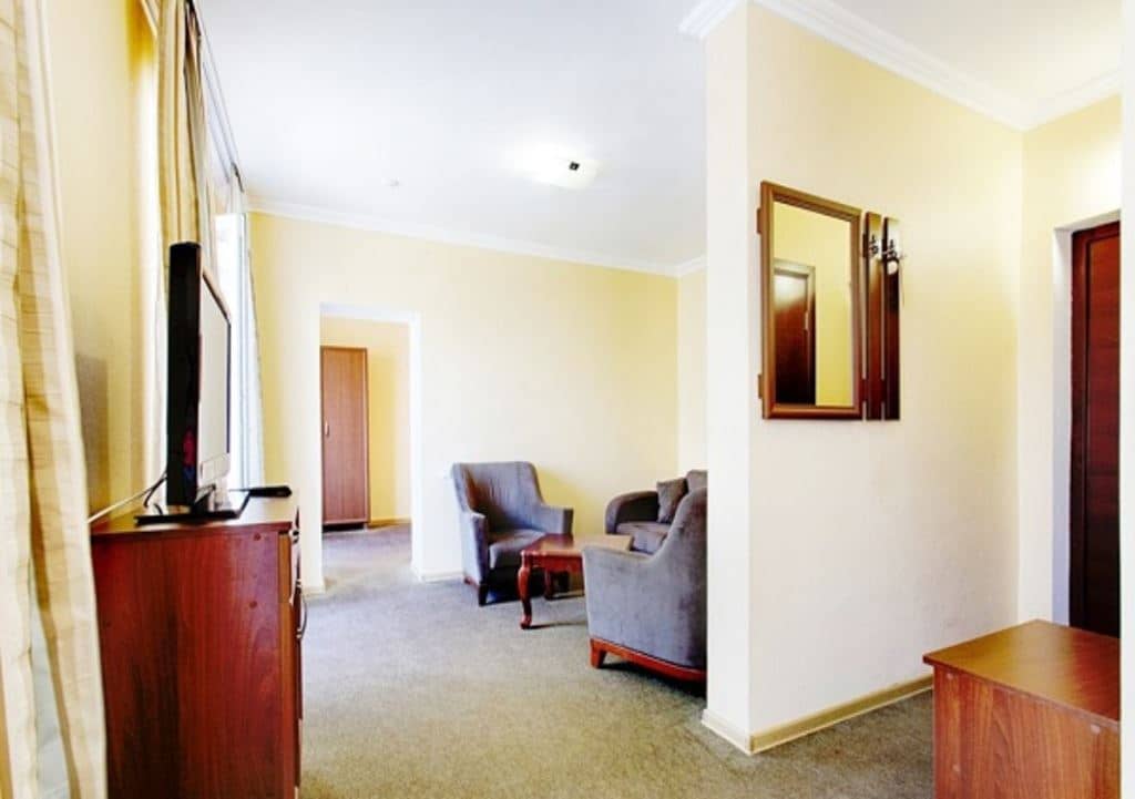 rooms-poluluks