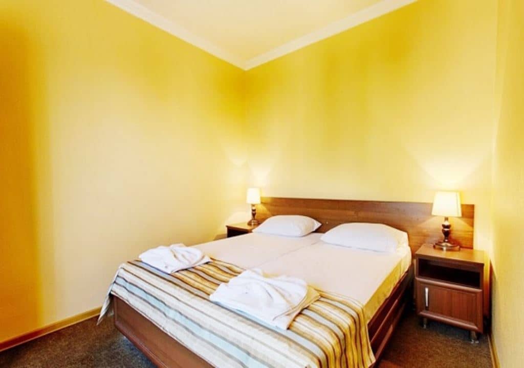 rooms-poluluks