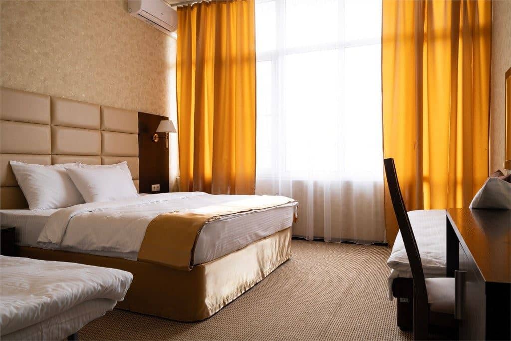 rooms-standart-with-balcony
