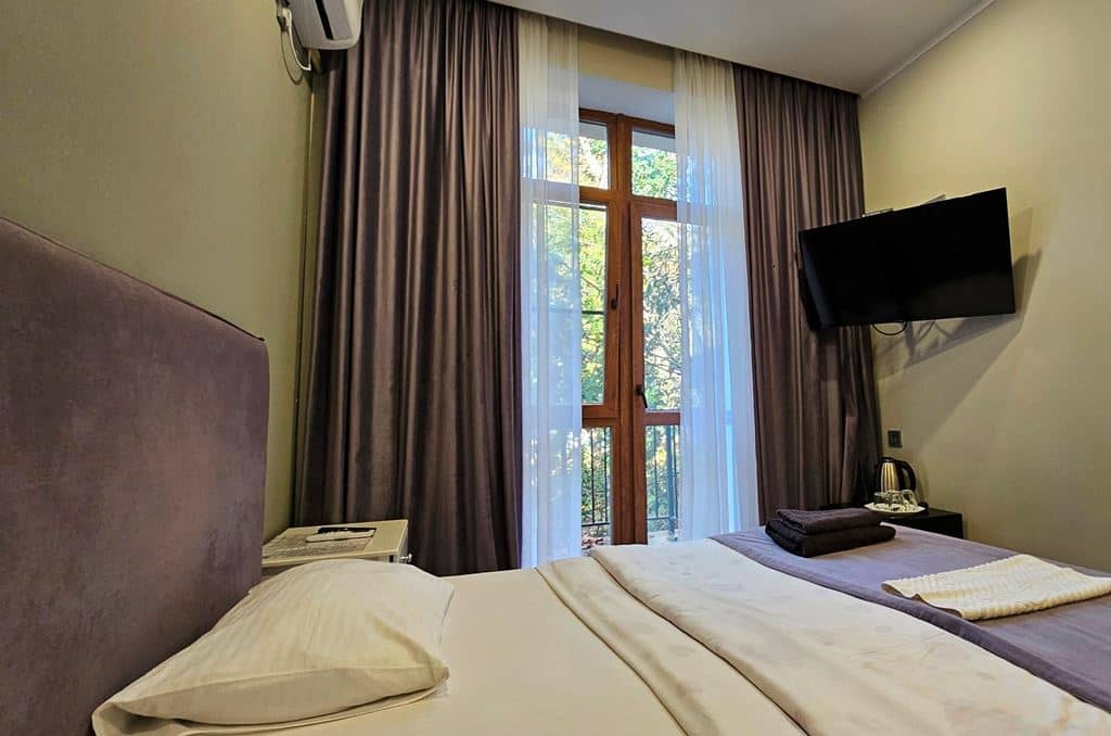 rooms-standart-with-balcony