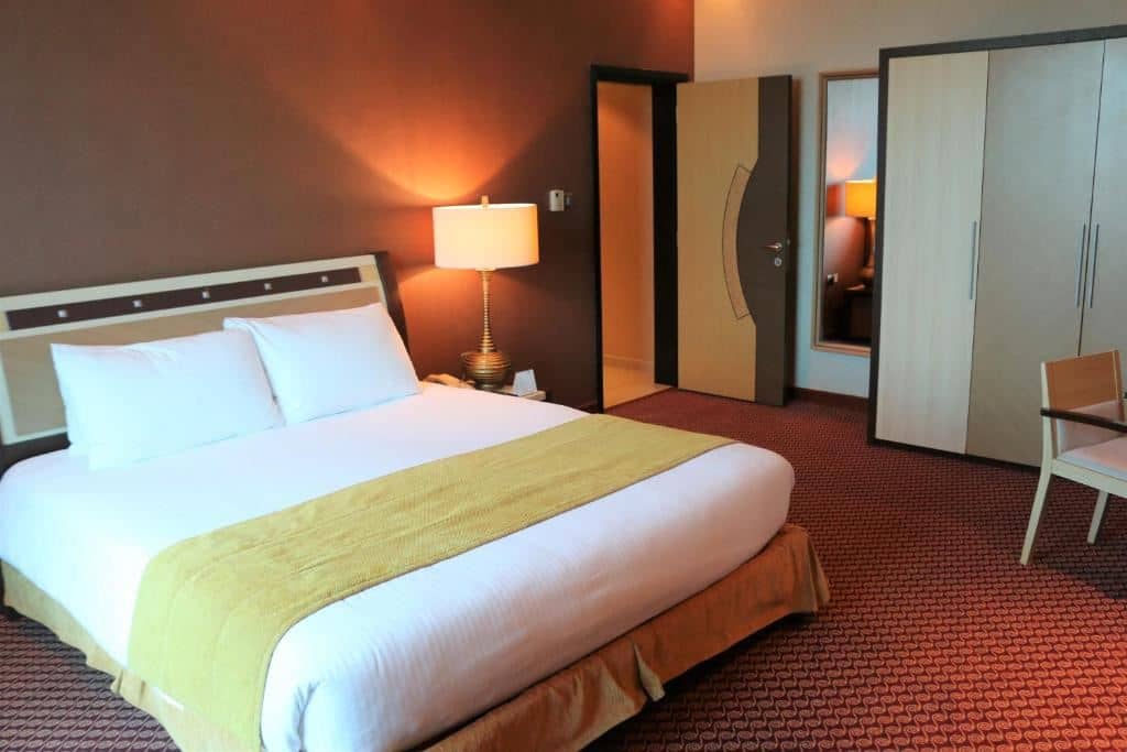 rooms-one-bedroom-suite