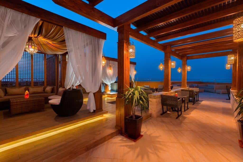 bars-terrace-lounge