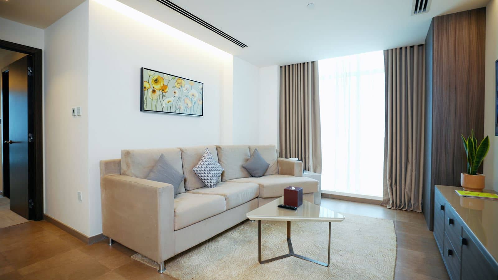 rooms-luxury-suites