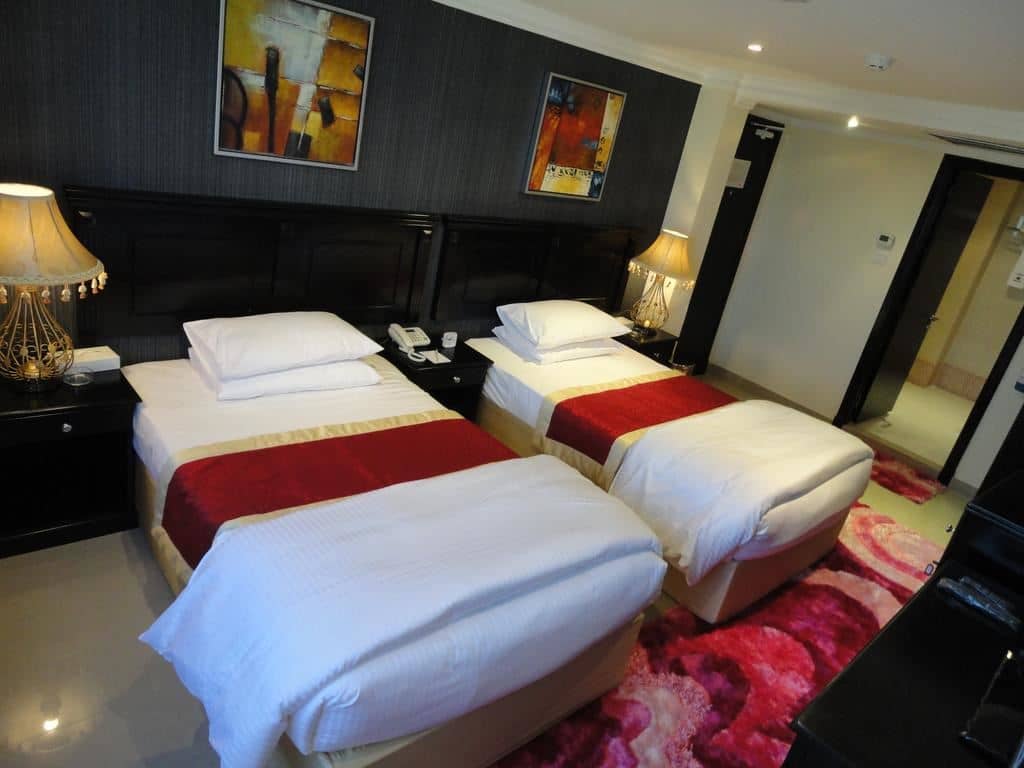 rooms-standard-room