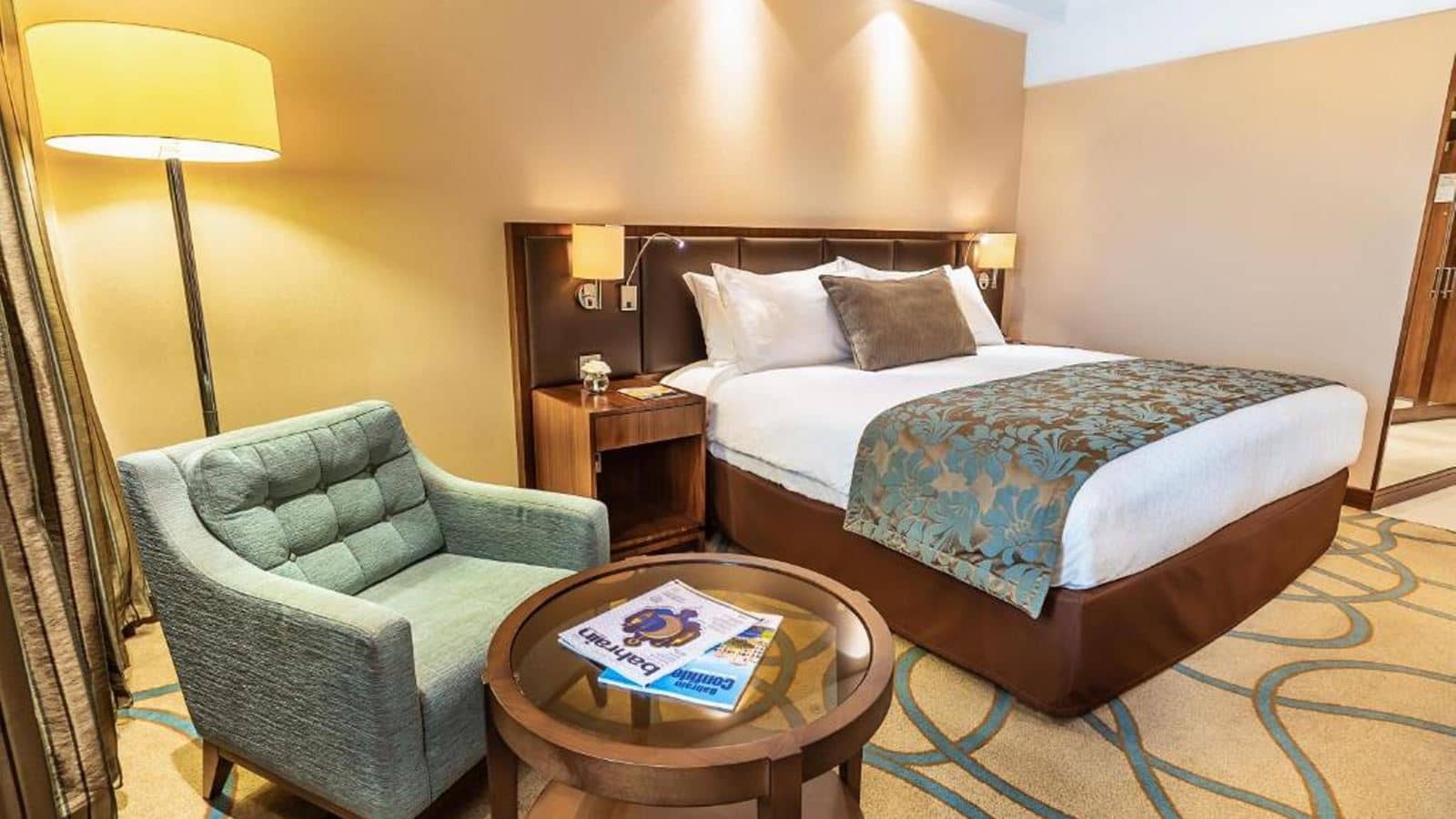 rooms-superior-room