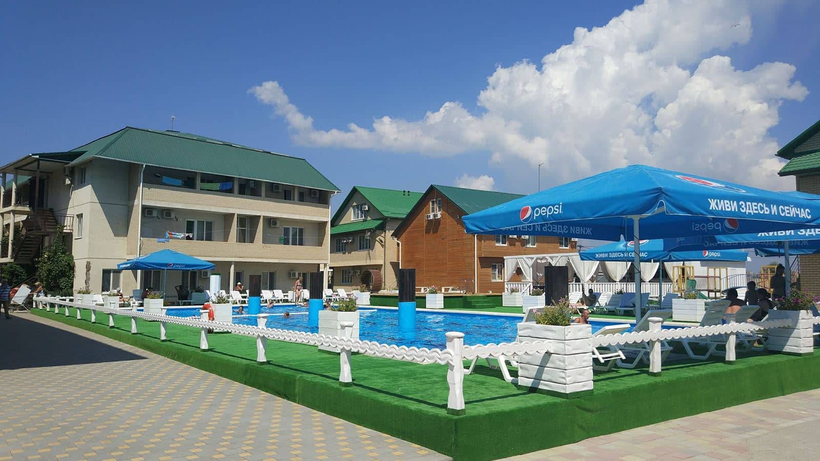 pools-outdoor-pool