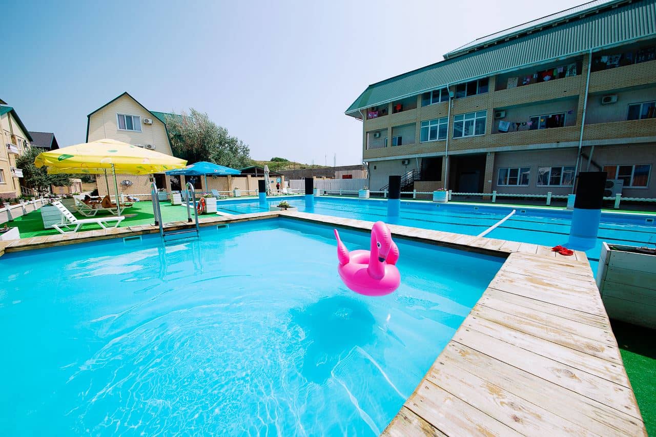 pools-outdoor-pool