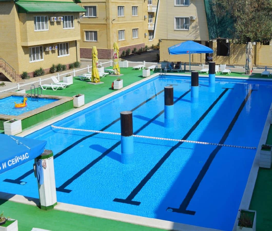 pools-outdoor-pool
