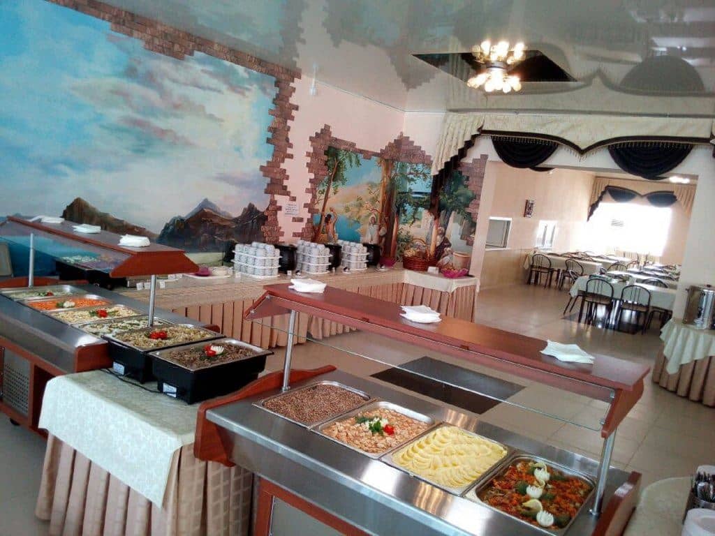 restaurants-obedenniy-zal