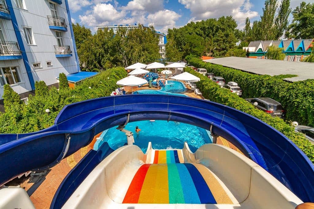 pools-outdoor-pool