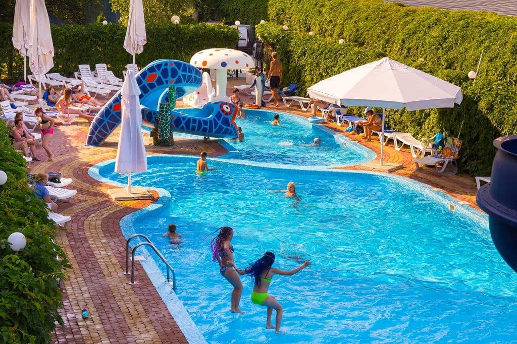 pools-outdoor-pool