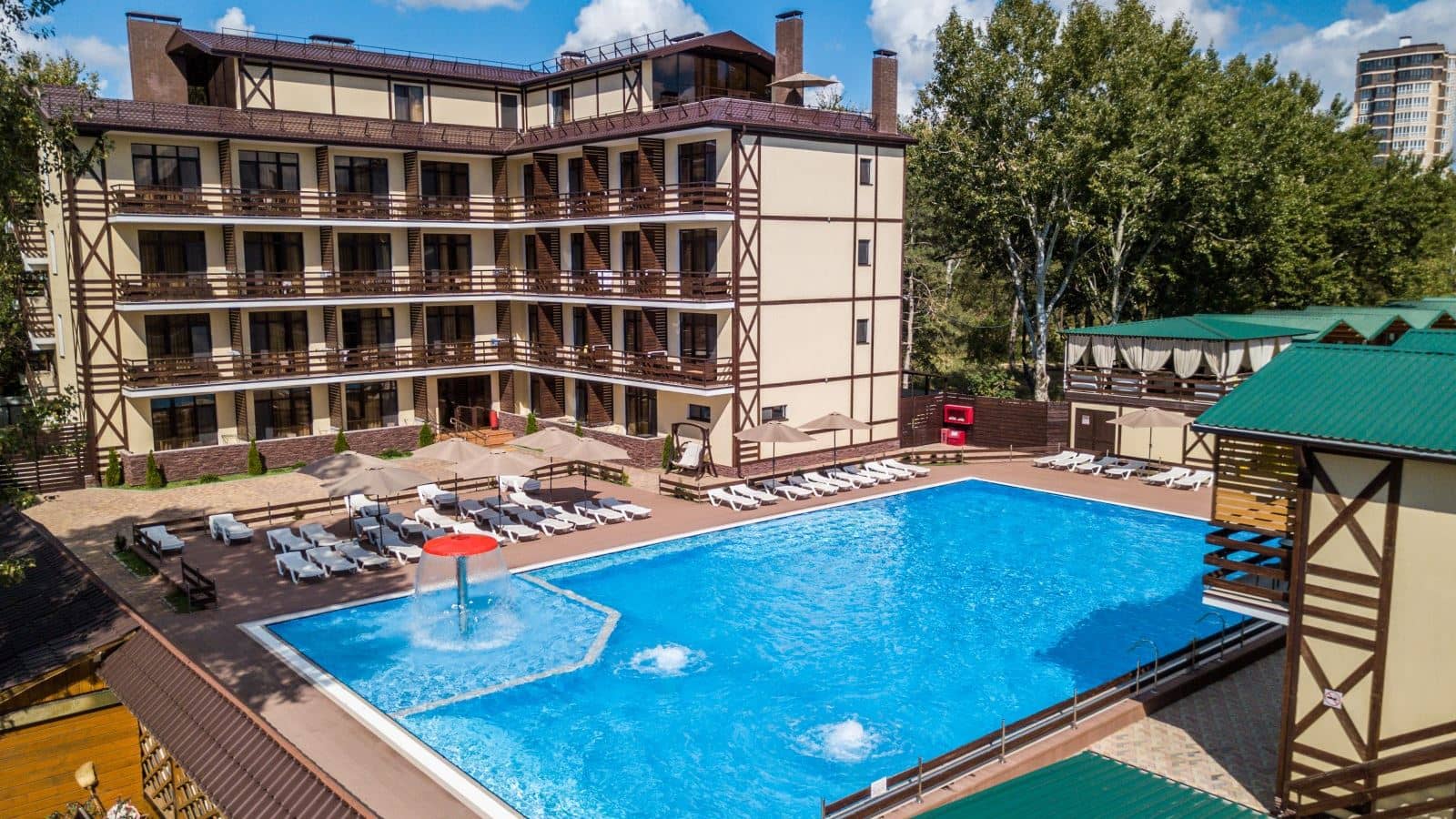 pools-outdoor-pool